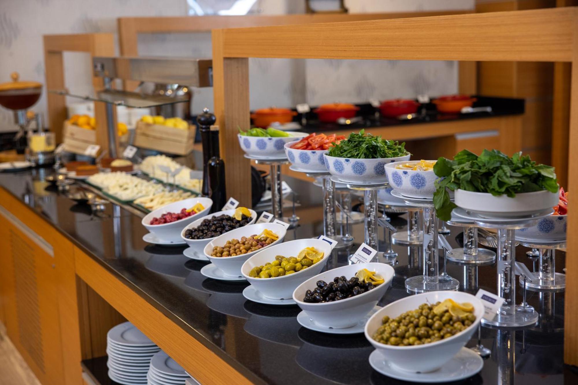 Anemon Grand Adana Otel Экстерьер фото